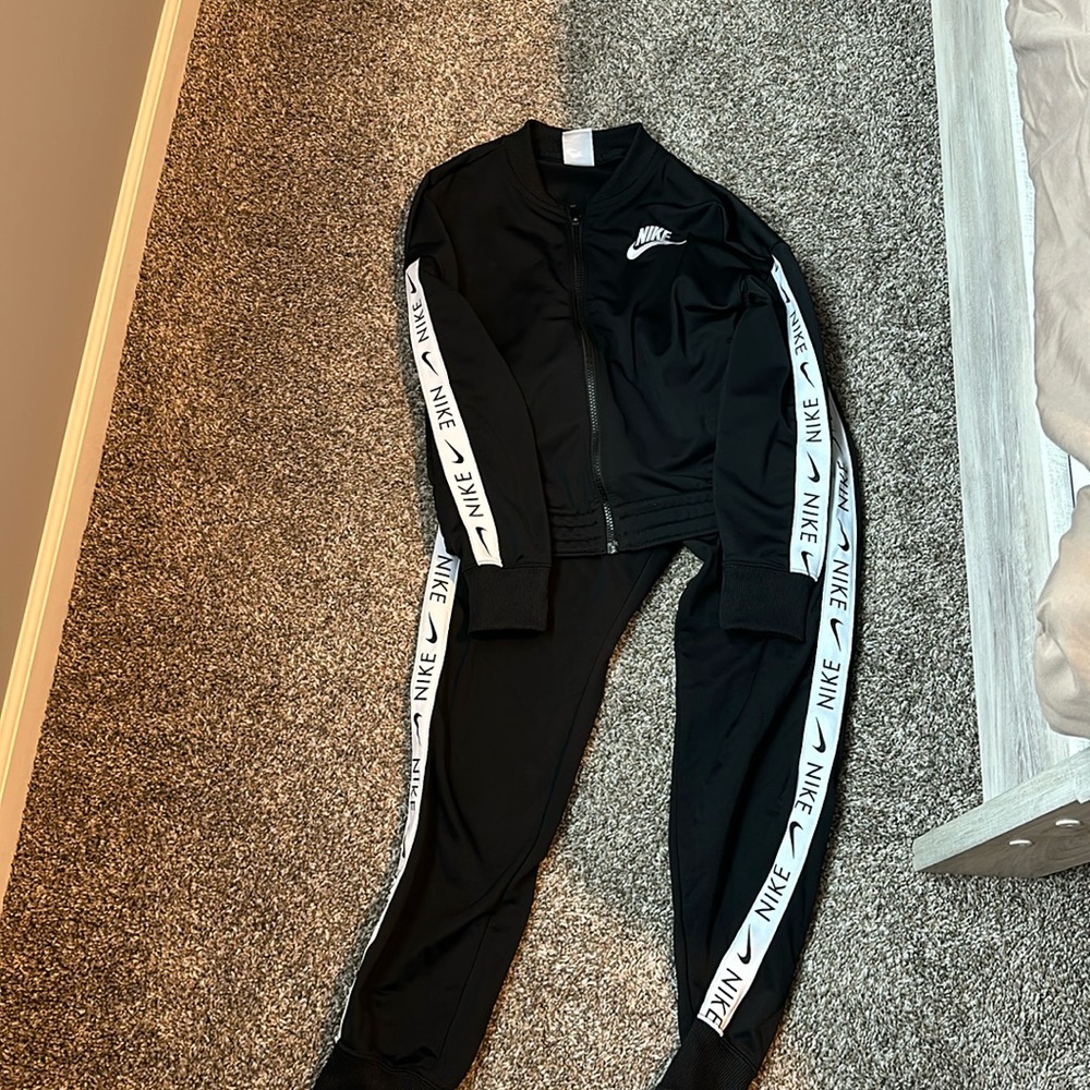 Girl Nike track suit